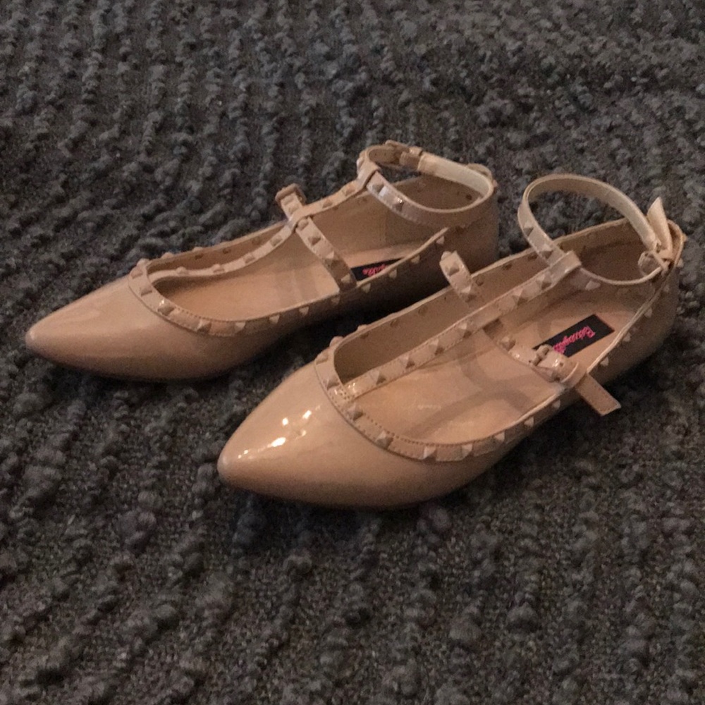 Betseyville by Betsey Johnson studded flats